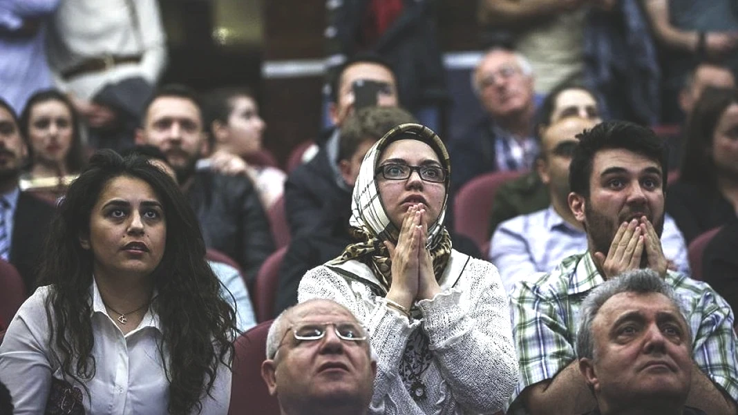 15-bin-ogretmen-adayi-dikkat-meb-acikladi-hangi-brans-nerede-mulakata-girecek-iste-il-il-tam-brans-listesi-4.jpg